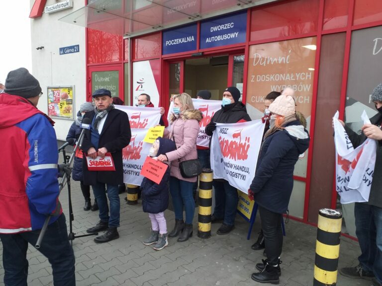 Piotr Duda o obchodzeniu przez Intermarche ustawy o ograniczeniu handlu w niedzielę