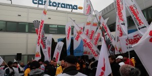 Protesty „Solidarności” pod sklepami Castoramy