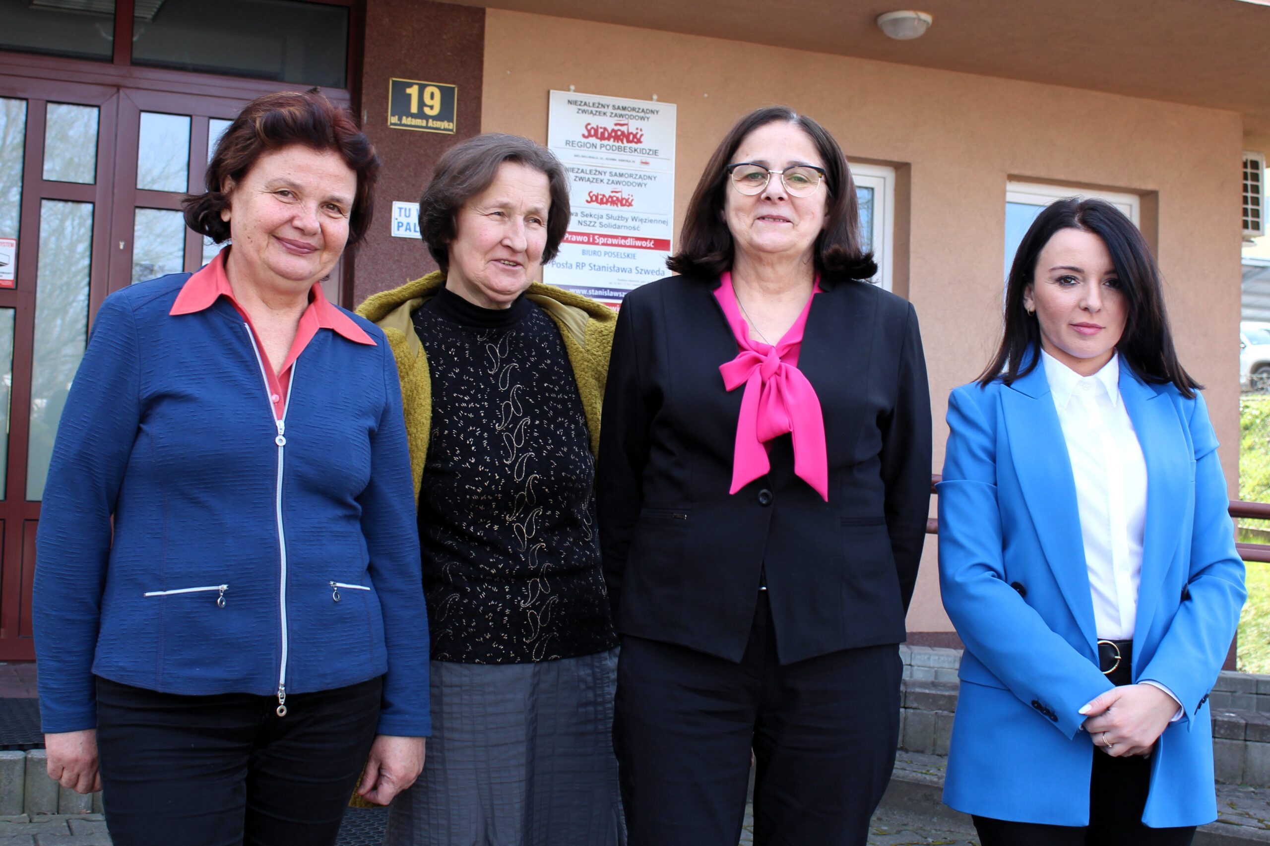 - Związane z „Solidarnością” kandydatki do Rady Miejskiej Bielska-Białej – od lewej: Urszula Sytniewska, Cecylia Kuk, Ewa Byrdziak i Karolina Lewkowicz.