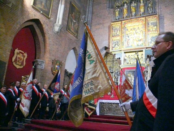 Gwałt na narodzie