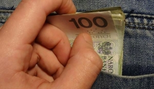 Pracownicy starogardzkiego ROPS nadal czekają na podwyżki. Środki są i ich nie ma