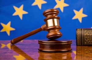 Ważny wyrok Trybunału Sprawiedliwości UE: będzie można łatwiej walczyć z pseudodelegowaniem