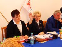 fot. Region Małopolski NSZZ &quot;Solidarność&quot; / w środku Teresa Zbylut nowa przewodnicząca KZ w ZLK