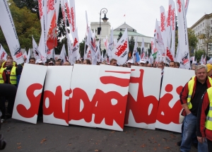 Ta poprawka jest oszustwem. &quot;Solidarność&quot; apeluje do senatorów.