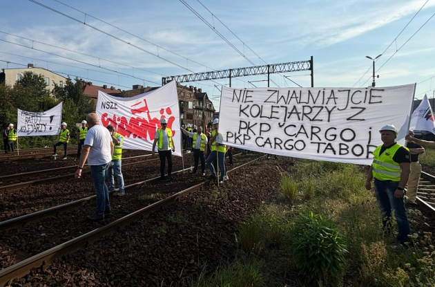 Solidarność alarmuje: PKP Cargo zwalnia kobiety w ciąży